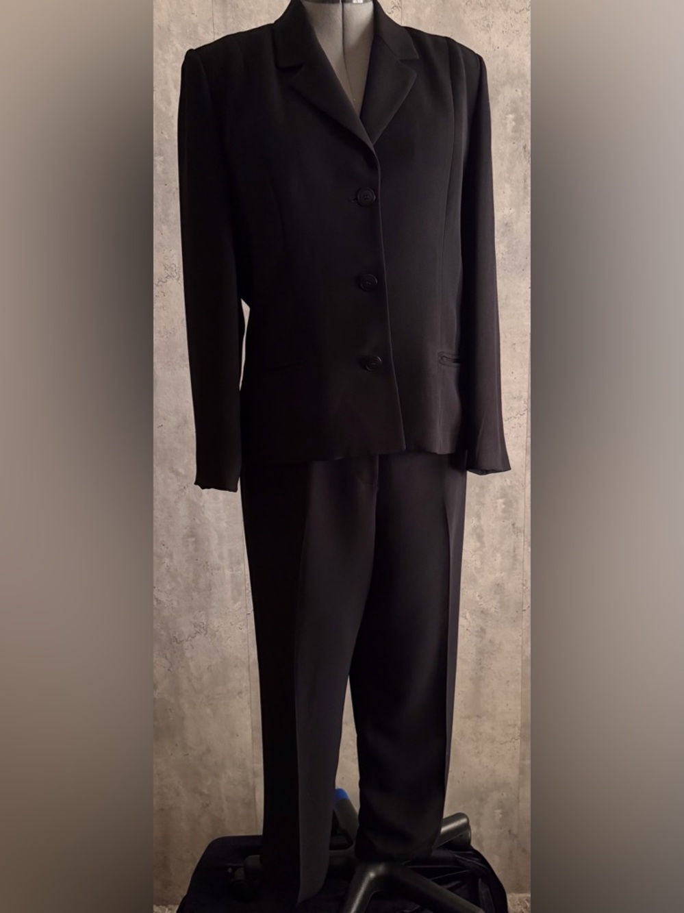 CASUAL CORNER ANNEX Essentials Professional Black Button Jacket Pant Suit Sz 16 - Picture 9 of 15